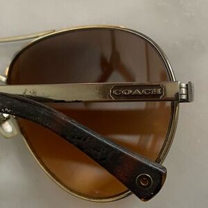 Coach aviator vintage sunglasses